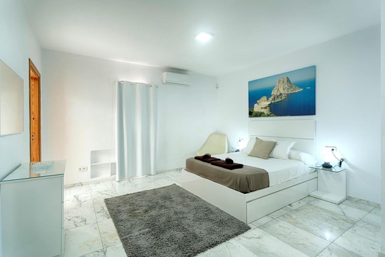 Villa Cana Simona Sant Jordi de ses Salines Exterior foto